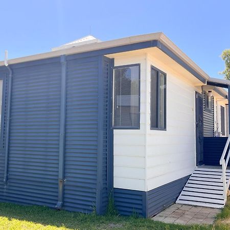 Jurien Bay Tourist Park Hotel ภายนอก รูปภาพ