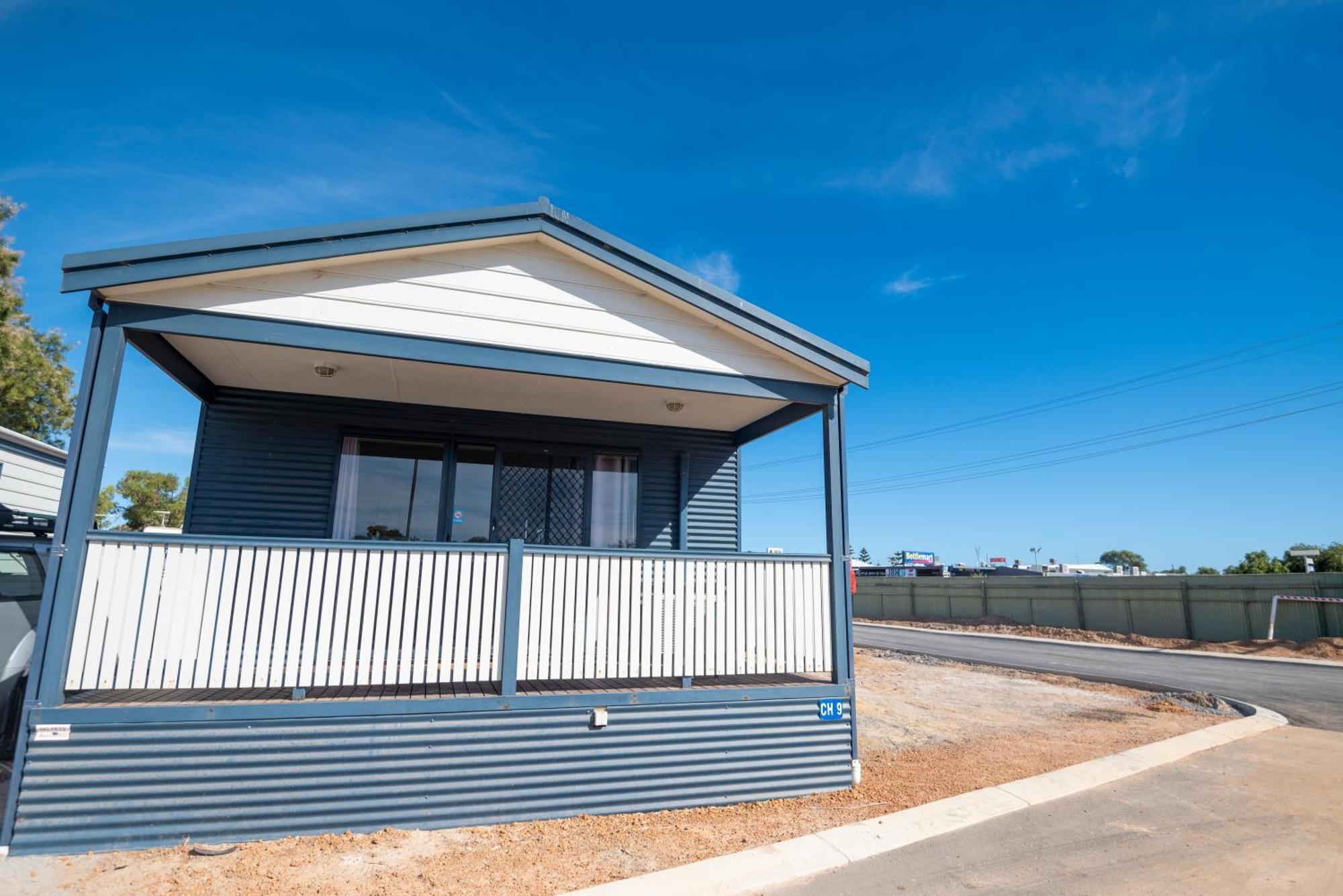 Jurien Bay Tourist Park Hotel ภายนอก รูปภาพ