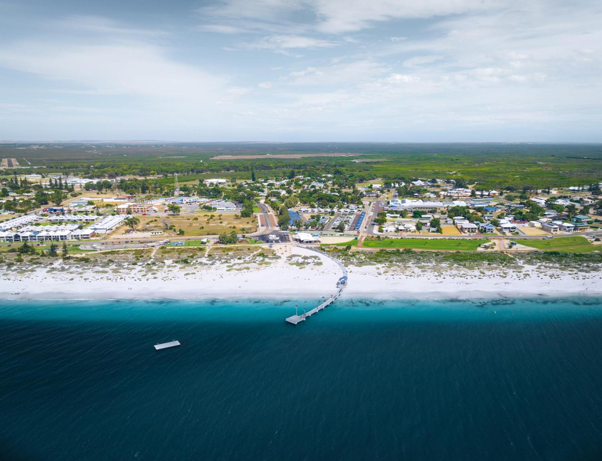 Jurien Bay Tourist Park Hotel ภายนอก รูปภาพ